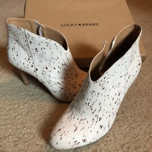 Lucky Brand cowhide booties. Size-8